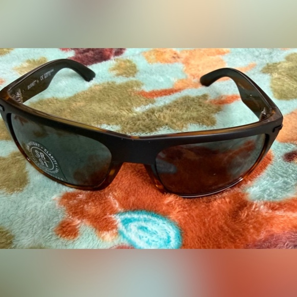 Kaenon Burnet Mid Ultra Polarized Women’s NWT Sunglasses 58 17 115 Ret $199